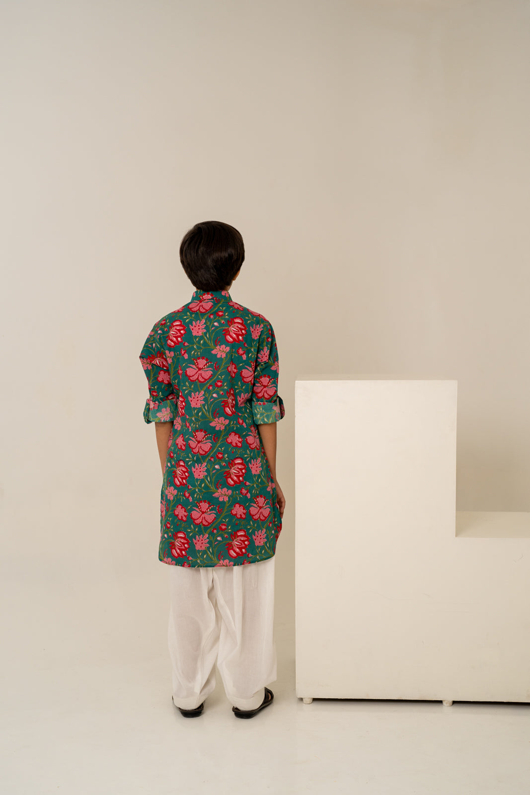 KHILKARI THE POP FLORAL COTTON KURTA SET