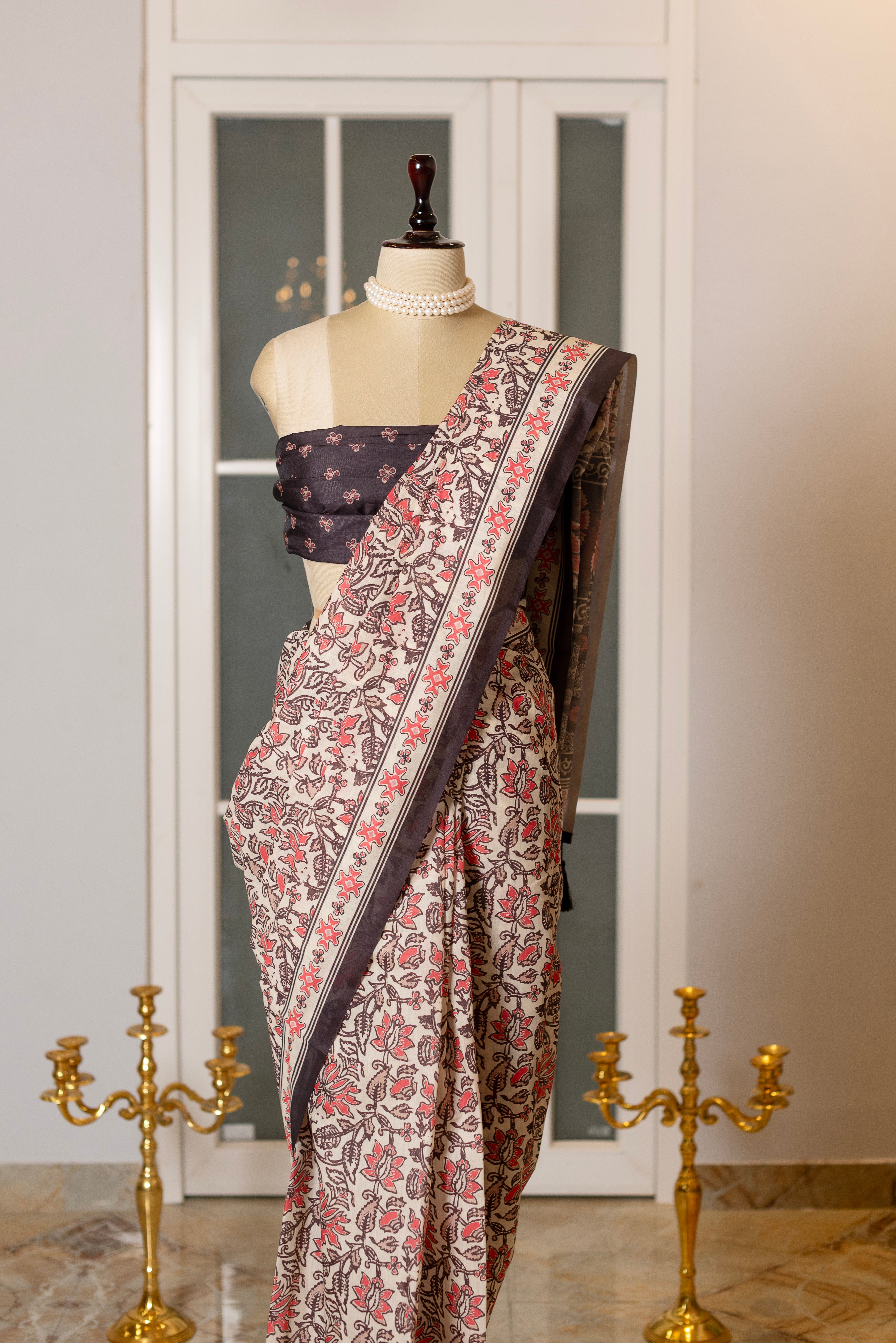 SOOT RAAG BLACK PRINTED  SAREE WITH BLACK LINEN BLOUSE