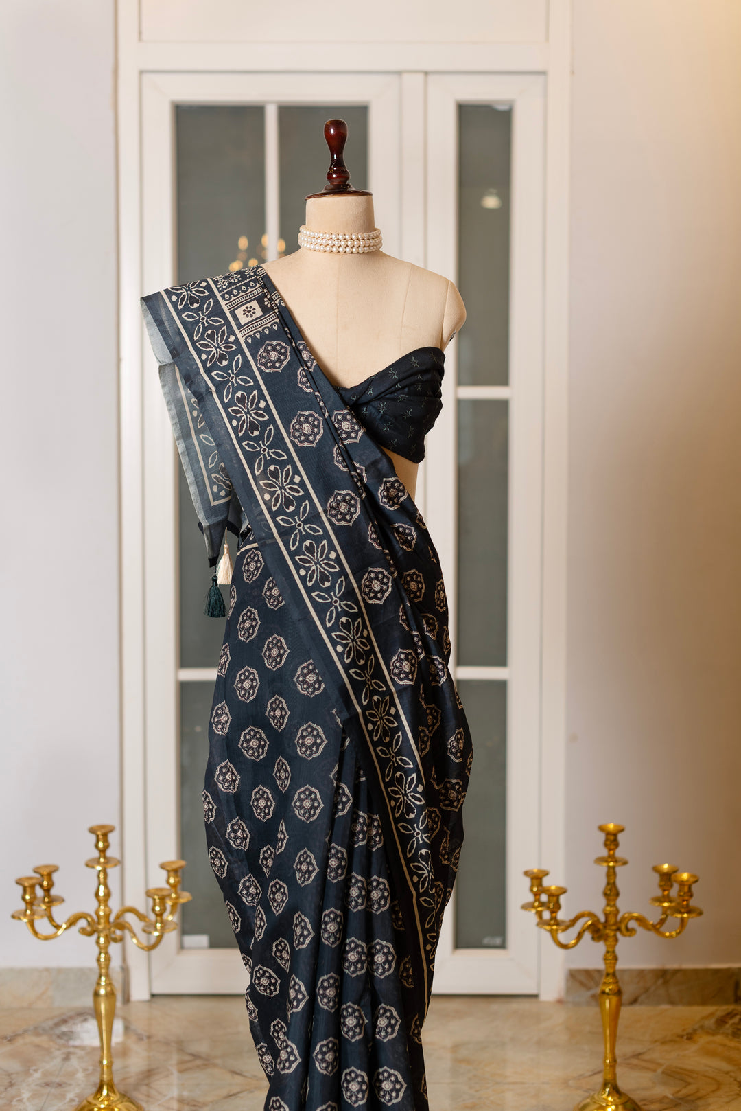 SOOT RAAG INDIGO AJRAK PRINT MUL COTTON SAREE WITH COTTON BLOUSE PIECE