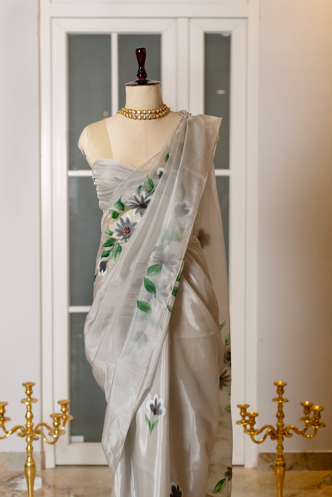 SOOT RAAG GREY FLORAL PRINT ORGANZA SAREE WITH ORGANZA BLOUSE PIECE