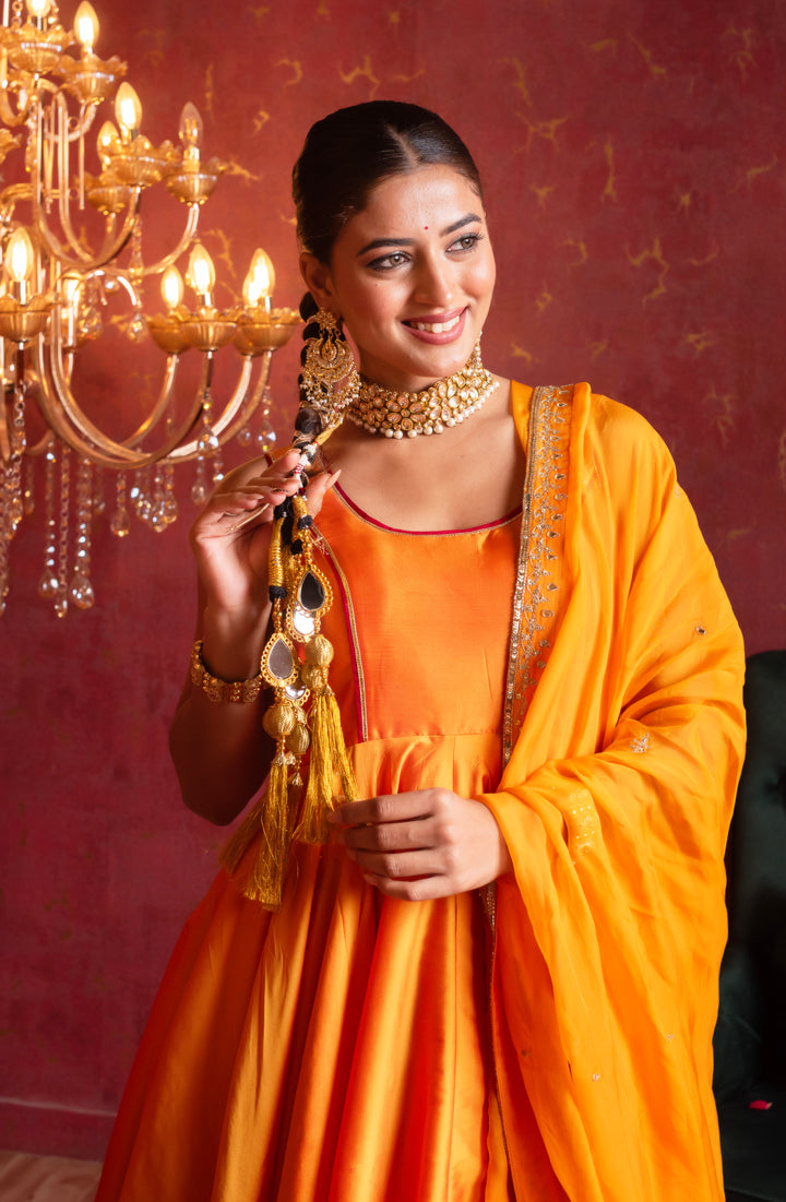GULFIZAN SAFFRON RADIANCE TAFFETA ANARKALI SUIT SET WITH ORGANZA AARI TAARI WORK DUPATTA