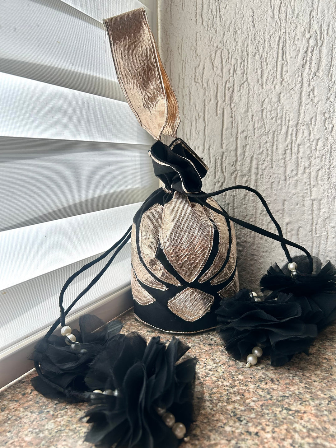 GULFIZAN BOLD BLACK ORGANZA LEHENGA WITH CORSET BLOUSE AND ORGANZA DUPATTA