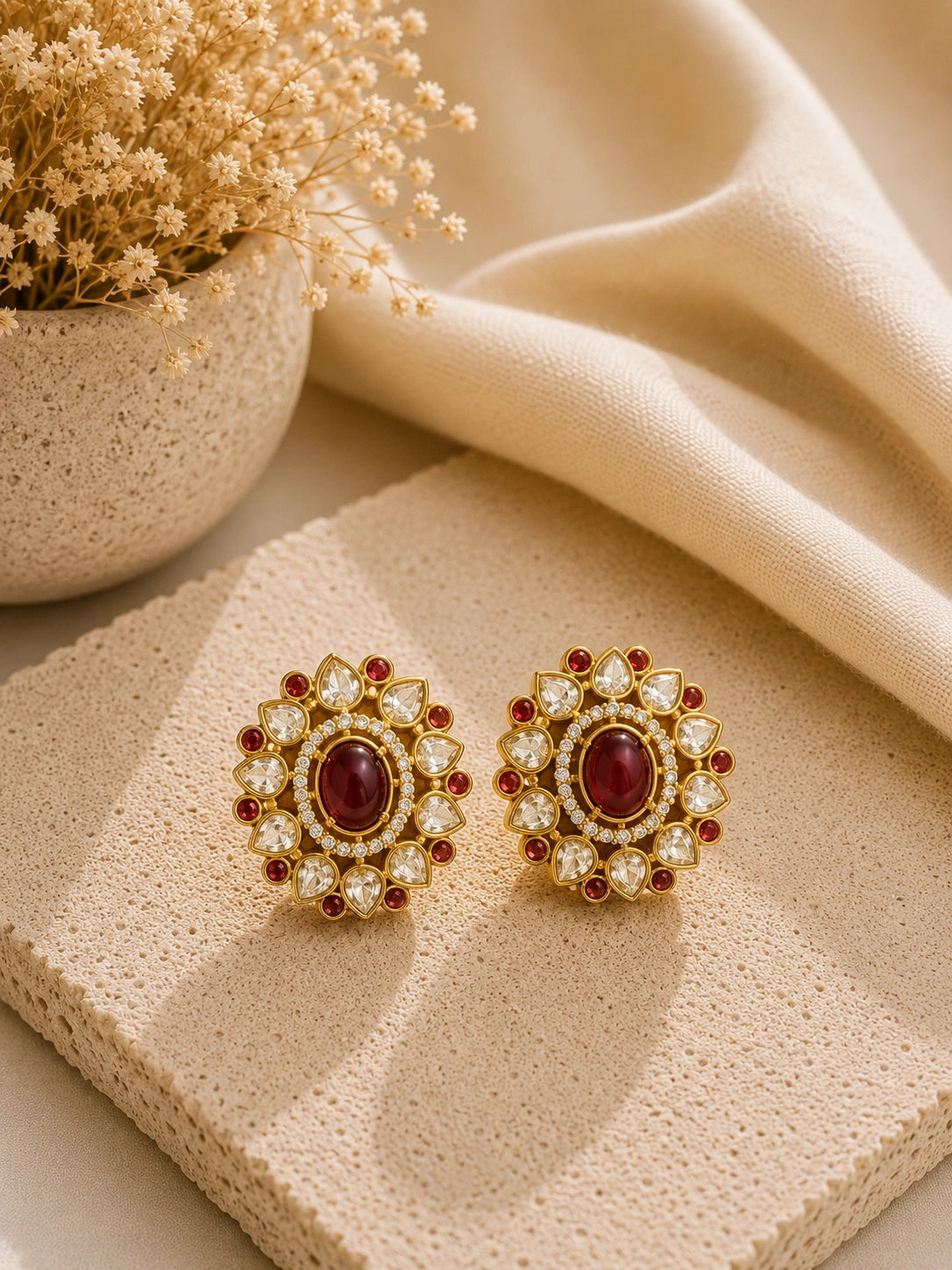 GULNAAR FASHION STUD EARRING FOR WOMEN