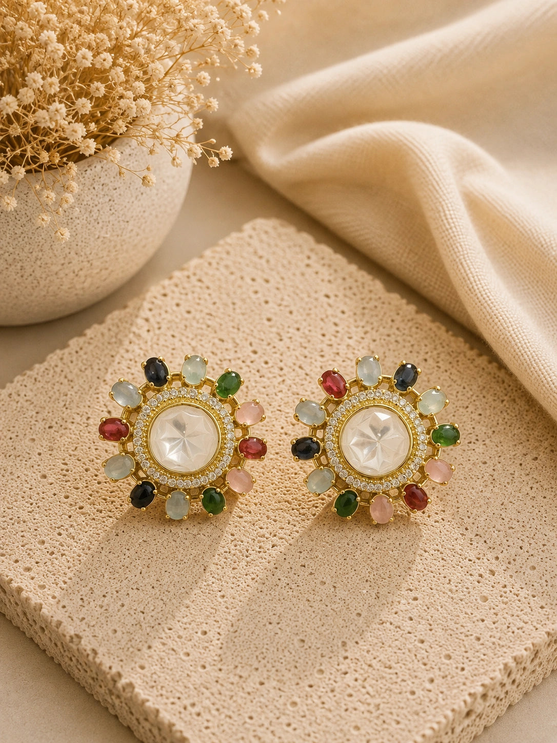 MEENA FASHION STUD EARRING FOR WOMEN