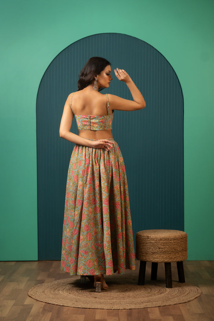 SUKOON SLEEVELESS MEHENDI FLORAL COTTON TWO- PIECE SETS