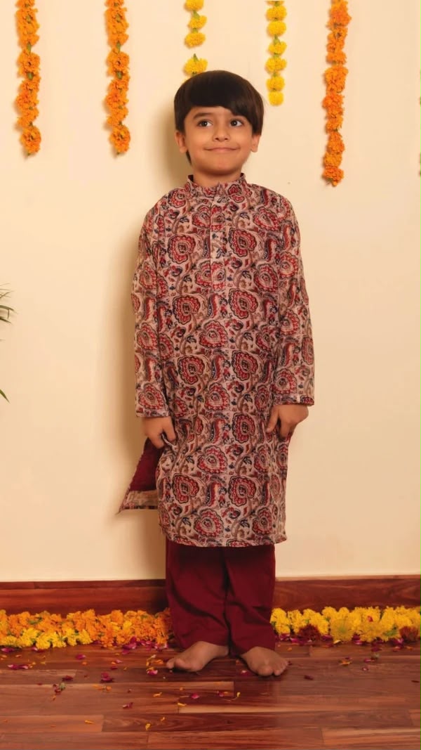 GULBAGH ORGANZA FAMILY OUTFIT COMBO