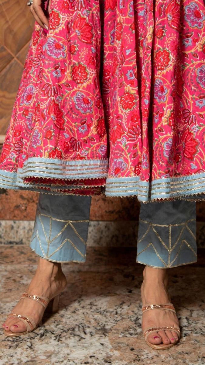 ADHYA FLORAL HAND BLOCK PURE COTTON ANARKALI SET - Pomcha Jaipur
