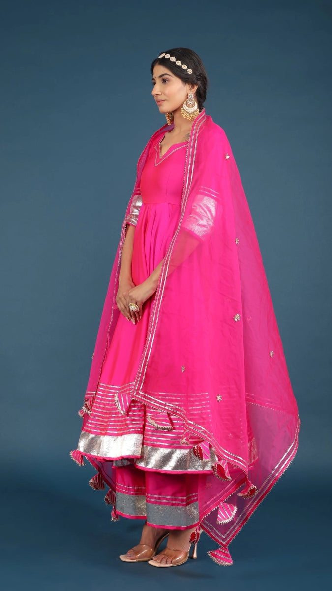 AMBER HOT PINK TAFFETA SILK ANARKALI SET - Pomcha Jaipur
