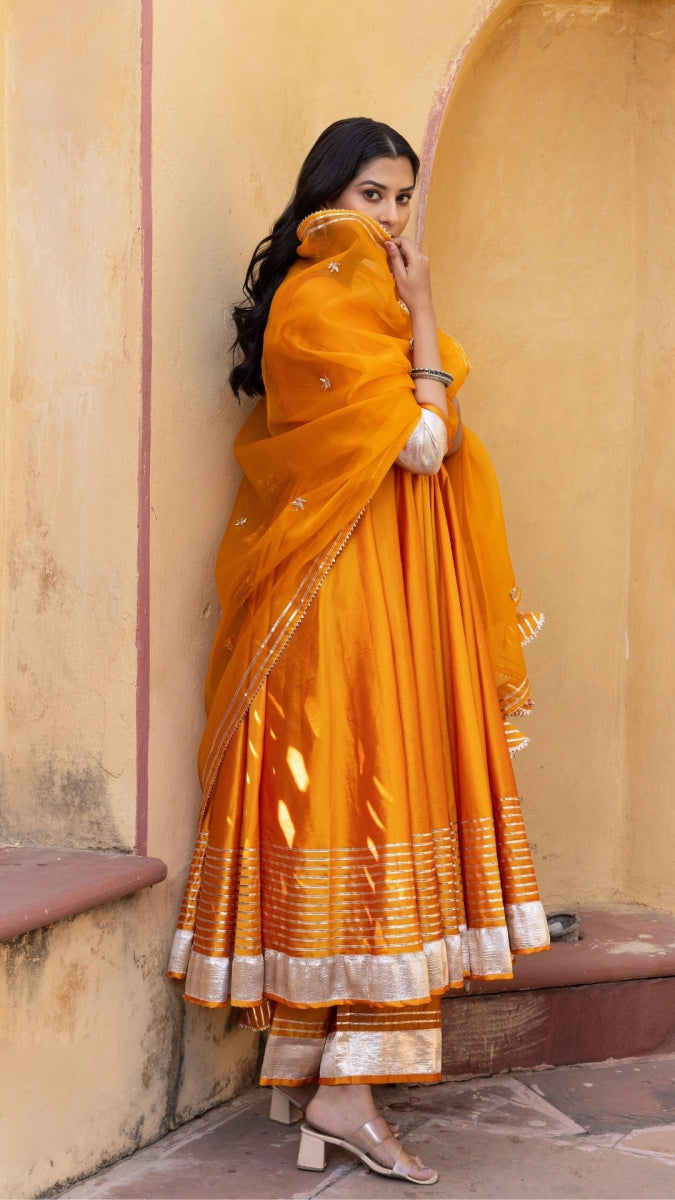 AMBER ORANGE TAFFETA SILK ANARKALI SET - Pomcha Jaipur