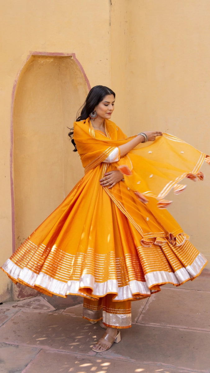 AMBER ORANGE TAFFETA SILK ANARKALI SET - Pomcha Jaipur