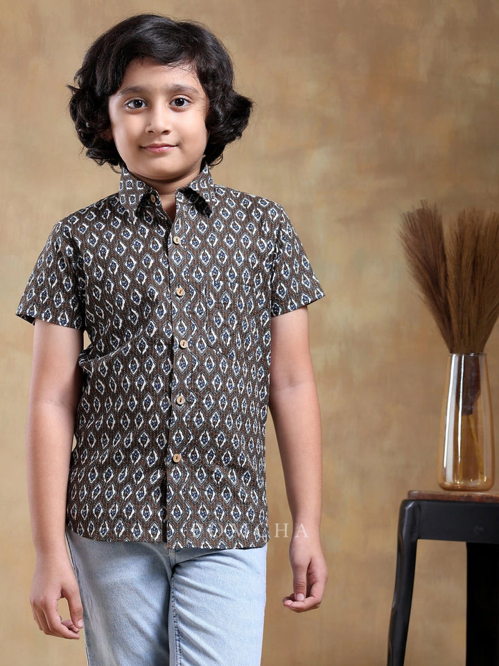 BACHPAN DAHLEEZ BROWN COTTON HAND BLOCK SHIRT - Pomcha Jaipur