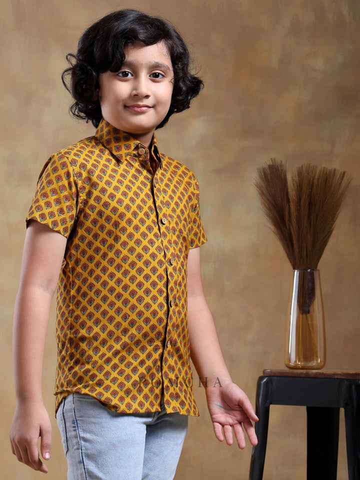 BACHPAN DARPAN MUSTARD COTTON HAND BLOCK SHIRT - Pomcha Jaipur