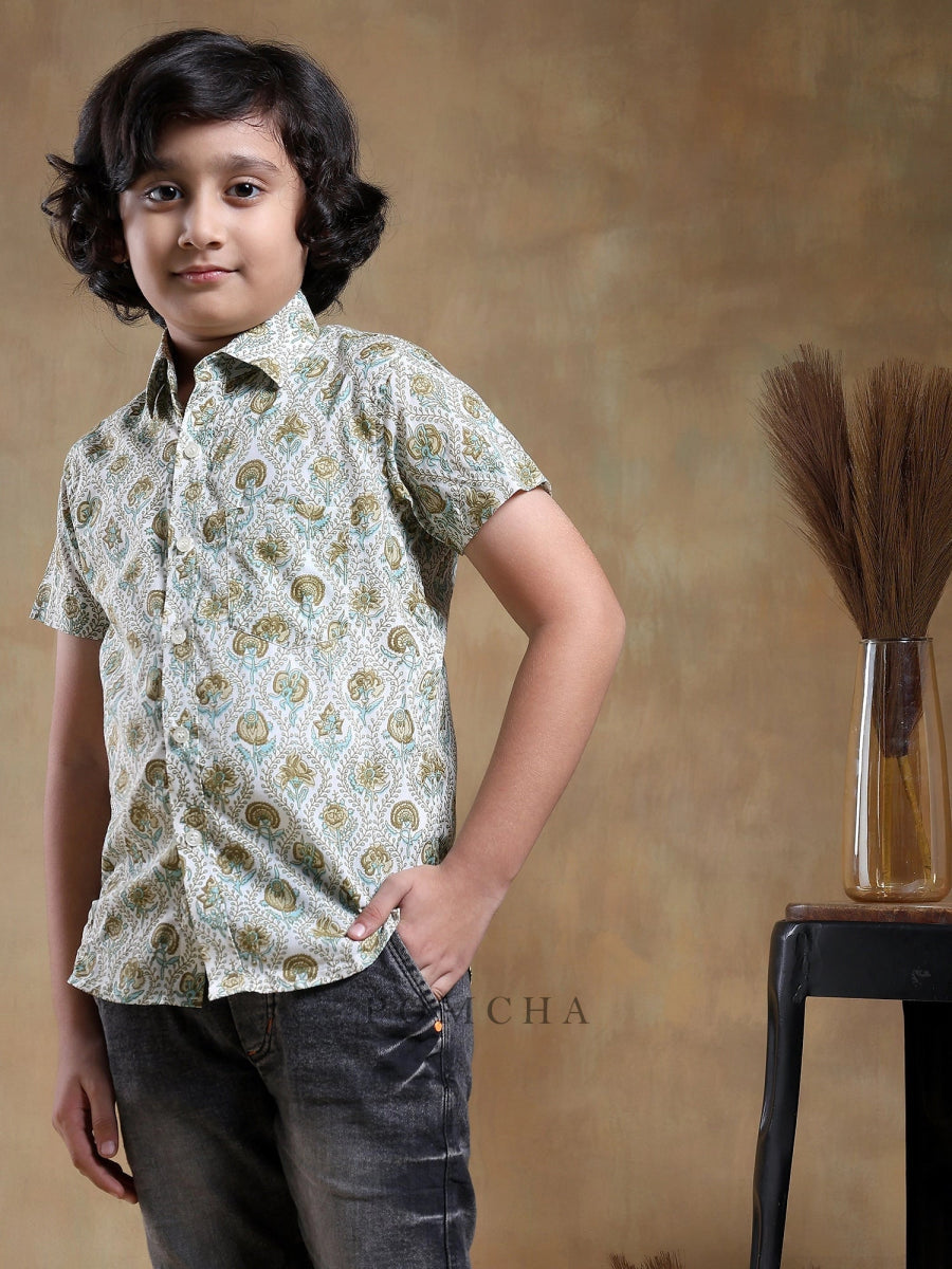 BACHPAN MEHENDI GREEN PAISLEY COTTON HAND BLOCK SHIRT - Pomcha Jaipur