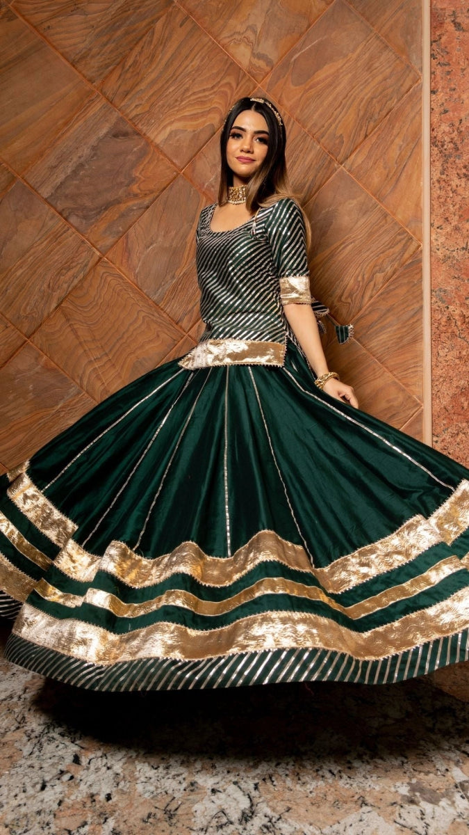 BAISA DARK GREEN COTTON SILK WITH LAPPA WORK LEHENGA AND JAAL WORK ORGANZA DUPATTA SET - Pomcha Jaipur