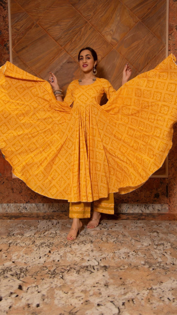 BANDHEJ YELLOW COTTON ANARKALI SET - Pomcha Jaipur