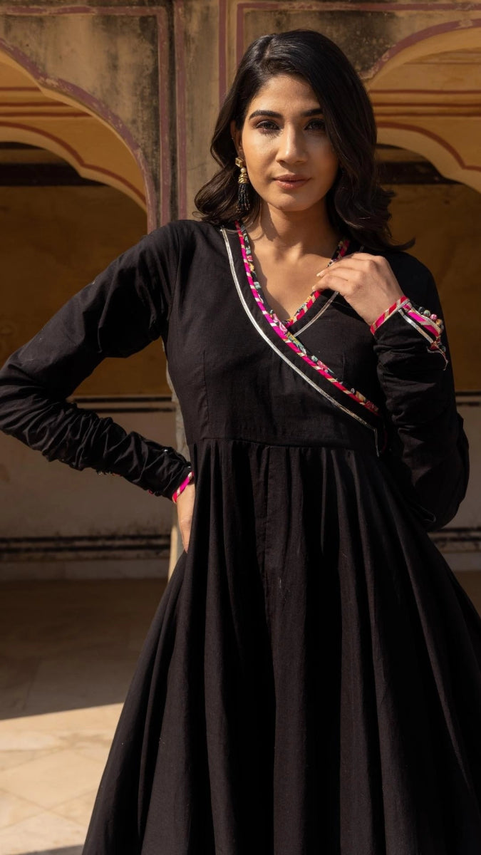 BLACK ROSE COTTON ANGRAKHA SET - Pomcha Jaipur