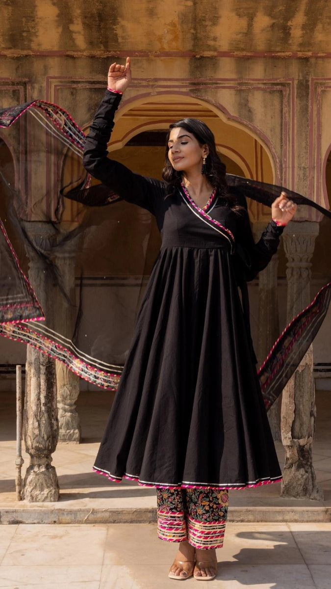 BLACK ROSE COTTON ANGRAKHA SET - Pomcha Jaipur