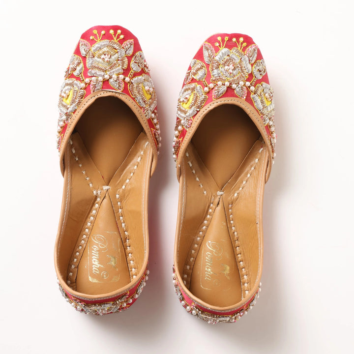 BLOOM'N RED MOJARI - Pomcha Jaipur