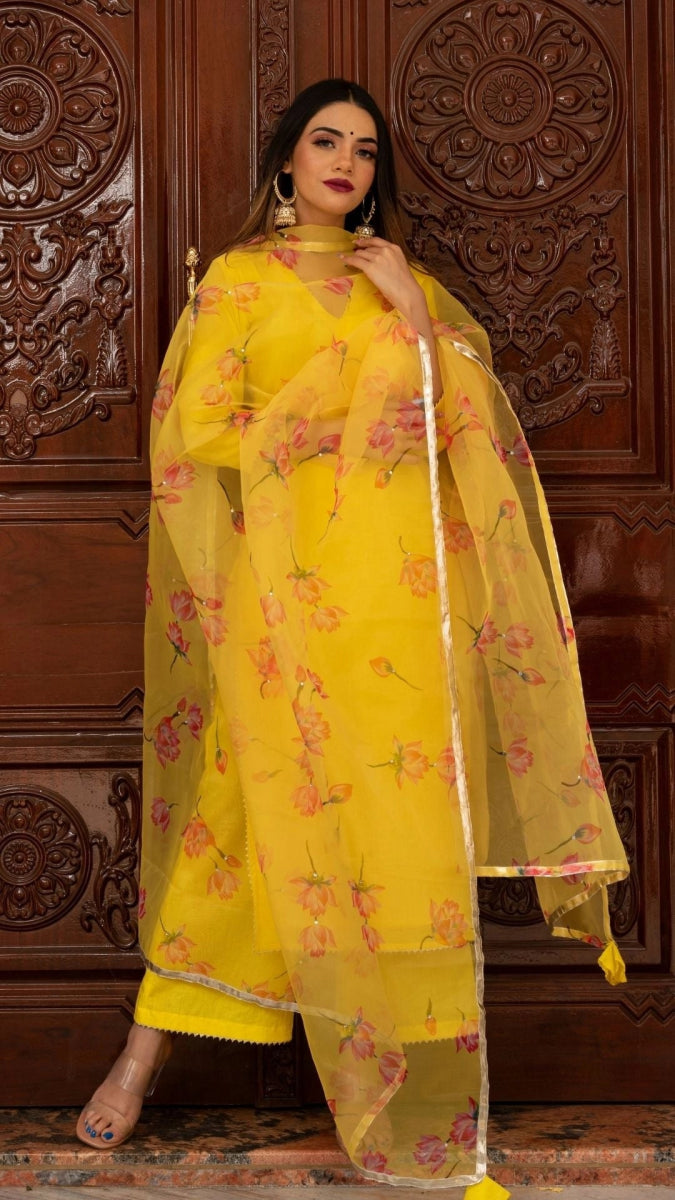 BUTTERCUP YELLOW SUIT SET WITH ORGANZA DUPATTA - Pomcha Jaipur