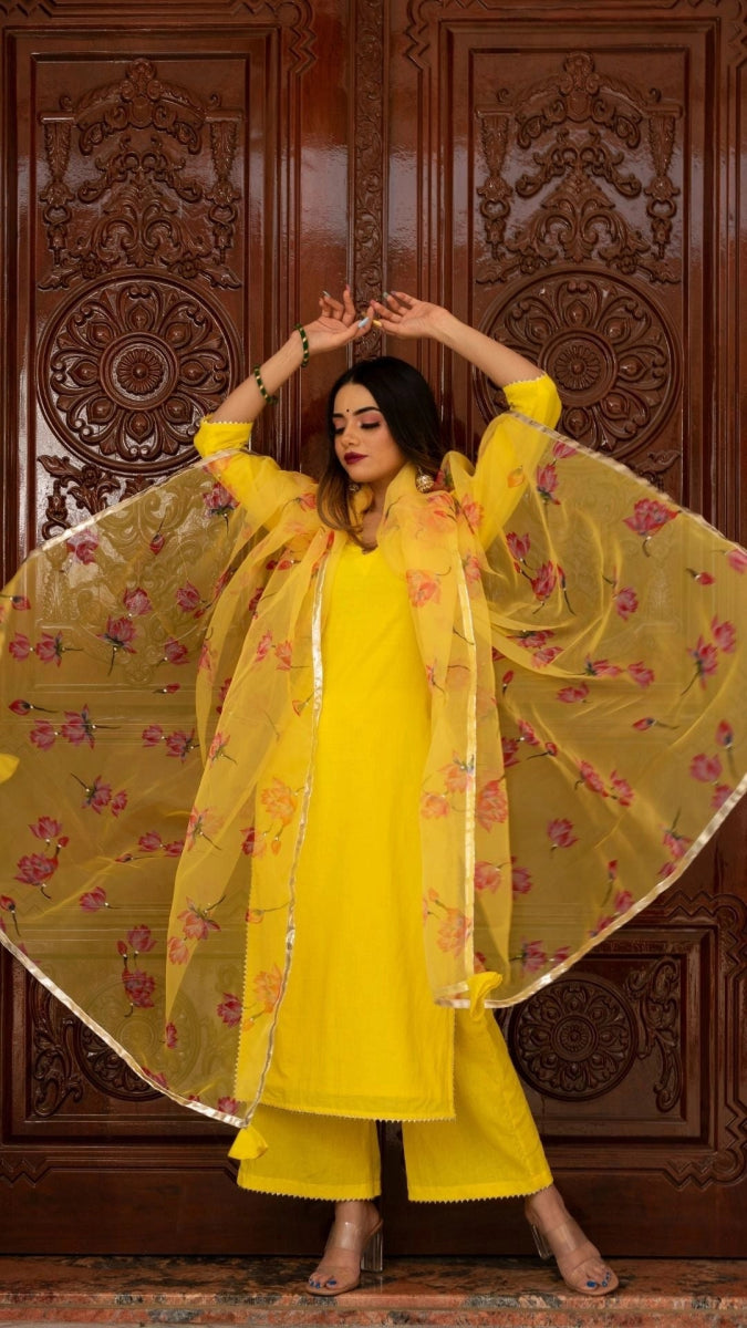 BUTTERCUP YELLOW SUIT SET WITH ORGANZA DUPATTA - Pomcha Jaipur