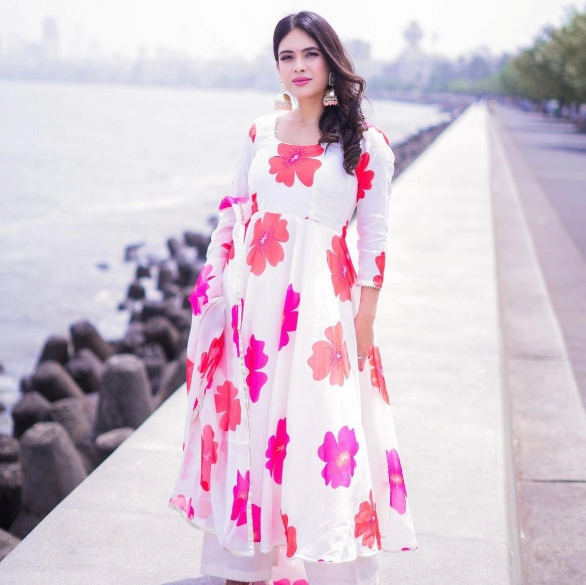 CARNATION OFF WHITE CHANDERI SILK ANARKALI SET WITH ORGANZA DUPATTA - Pomcha Jaipur