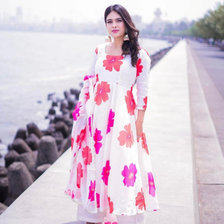 CARNATION OFF WHITE CHANDERI SILK ANARKALI SET WITH ORGANZA DUPATTA - Pomcha Jaipur