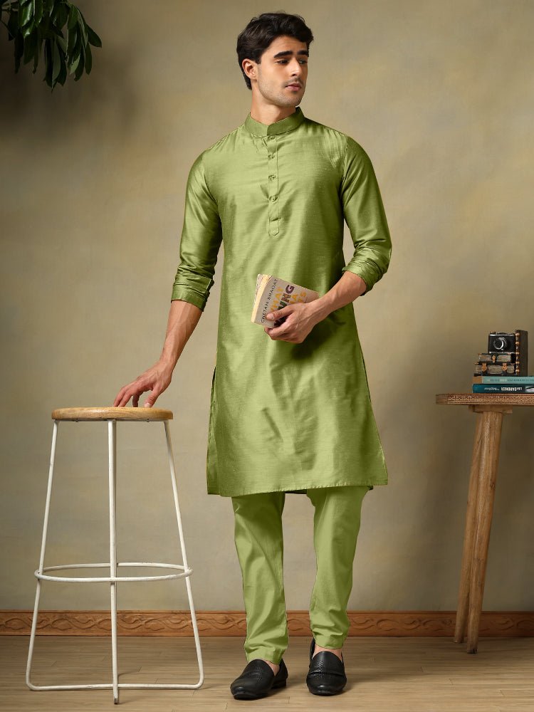 CHAAP MEN'S MEHENDI GREEN COTTON SILK KURTA SET - Pomcha Jaipur