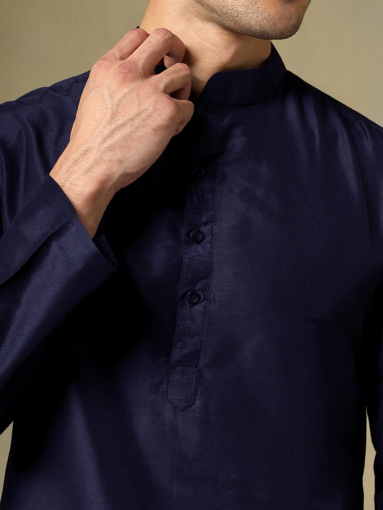 CHAAP MEN'S NAVY BLUE COTTON SILK KURTA SET - Pomcha Jaipur