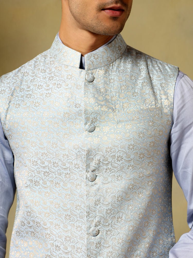 CHAAP MEN'S PEARL WHITE DOLA SILK KURTA SET WITH BROCADE JACKET - Pomcha Jaipur