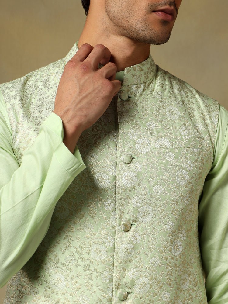 CHAAP MEN'S PISTA GREEN DOLA SILK GREEN KURTA SET WITH BROCADE JACKET - Pomcha Jaipur