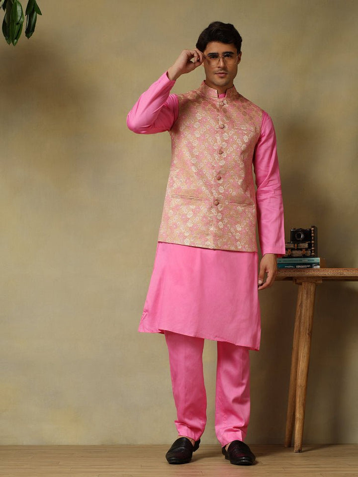 CHAAP MEN'S ROSE PINK DOLA SILK KURTA SET WITH BROCADE JACKET - Pomcha Jaipur