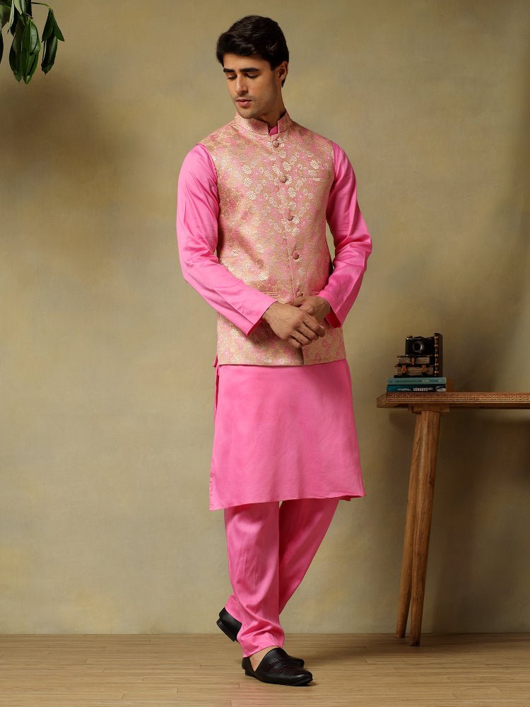CHAAP MEN'S ROSE PINK DOLA SILK KURTA SET WITH BROCADE JACKET - Pomcha Jaipur