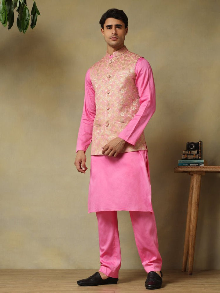 CHAAP MEN'S ROSE PINK DOLA SILK KURTA SET WITH BROCADE JACKET - Pomcha Jaipur