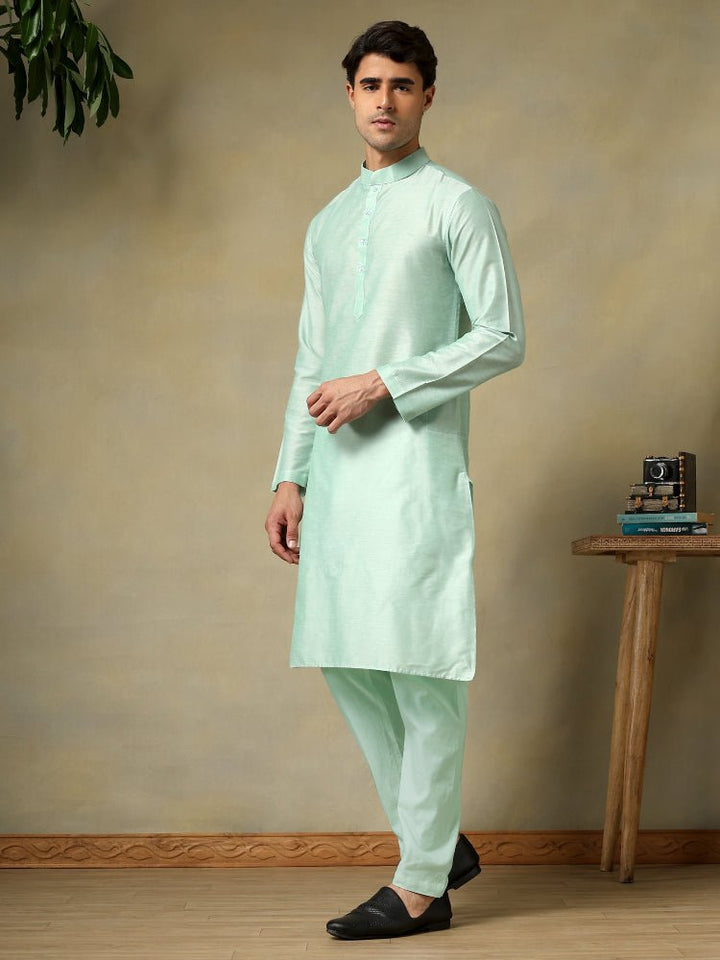 CHAAP MEN'S TURQUOISE COTTON SILK KURTA SET - Pomcha Jaipur