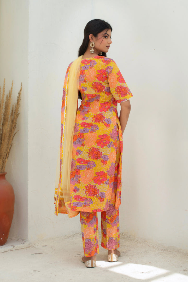CHHIPA BAZAR AABIRA YELLOW COTTON GOTA PATTI SUIT SET WITH SOFT NET DUPATTA - Pomcha Jaipur
