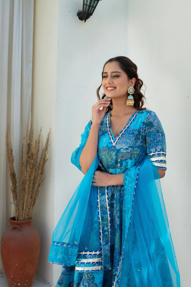 CHHIPA BAZAR AABROO BLUE COTTON GOTA PATTI ANARKALI SET WITH SOFT NET DUPATTA - Pomcha Jaipur
