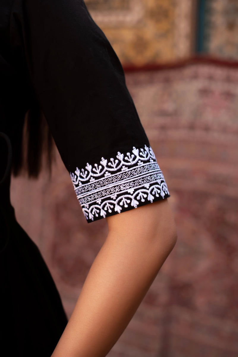 CHHIPA BAZAR BLACK EMBROIDERY COTTON ANGRAKHA SET WITH SOFT NET DUPATTA - Pomcha Jaipur