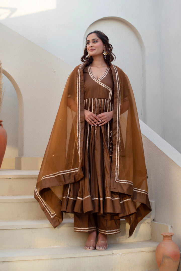 CHHIPA BAZAR BROWN GLACE COTTON GOTA PATTI ANGRAKHA SET WITH ORGANZA DUPATTA - Pomcha Jaipur