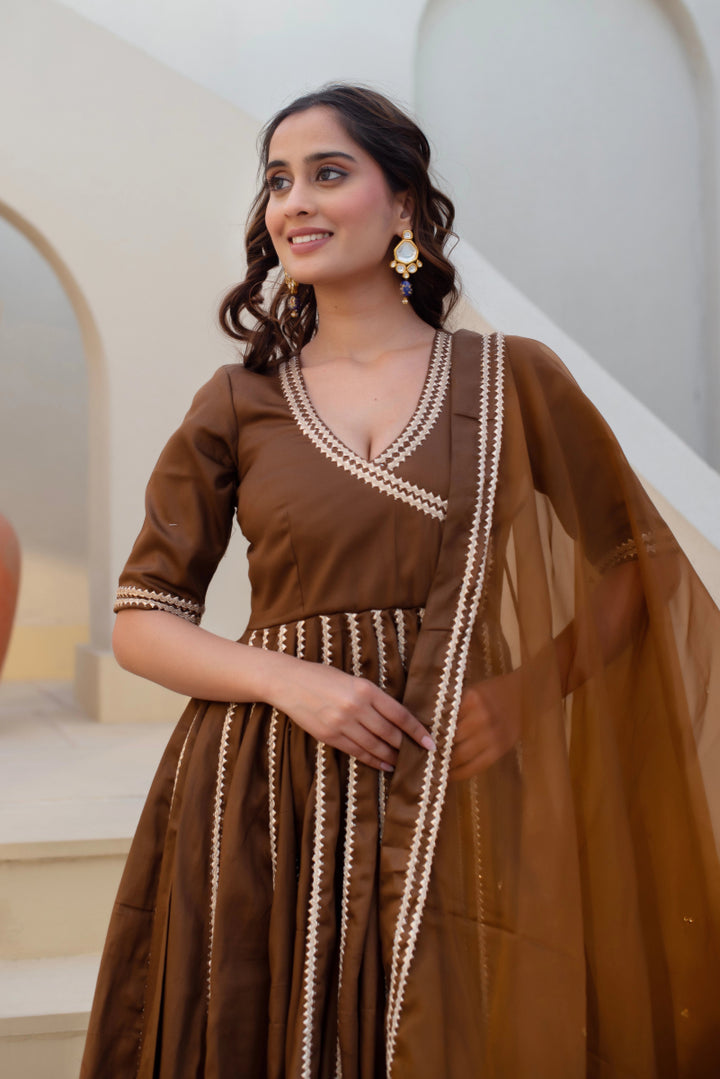 CHHIPA BAZAR BROWN GLACE COTTON GOTA PATTI ANGRAKHA SET WITH ORGANZA DUPATTA - Pomcha Jaipur