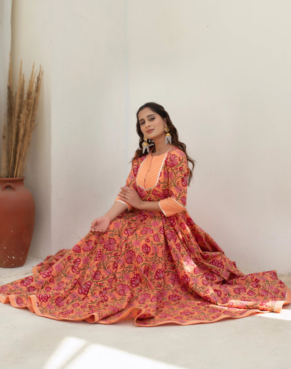 chinese dress ladies CHHIPA BAZAR CHAND PEACH LONG COTTON ANARKALI WITH SOFT NET DUPATTA