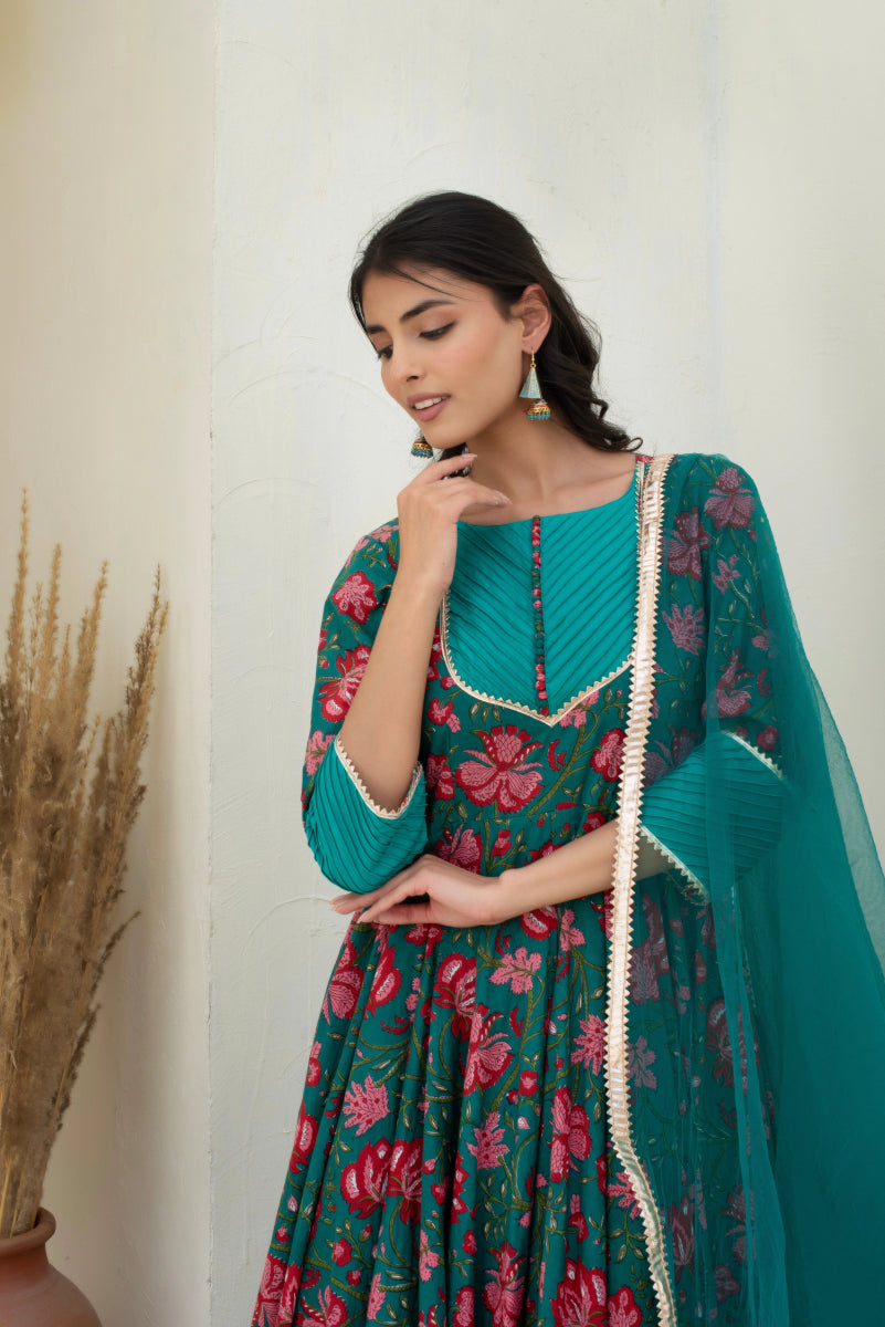CHHIPA BAZAR CHAND TEAL BLUE LONG COTTON ANARKALI WITH SOFT NET DUPATTA - Pomcha Jaipur
