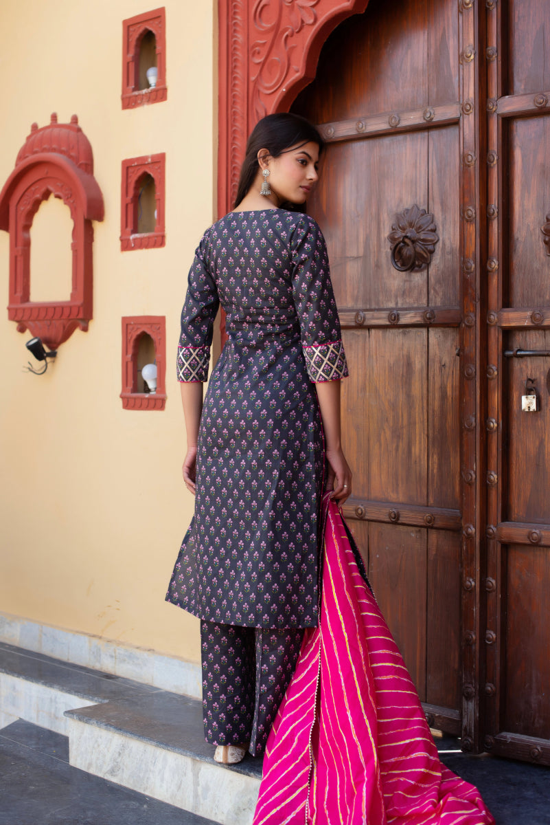 CHHIPA BAZAR GREY COTTON HAND BLOCK PRINT GOTA PATTI ANGRAKHA SUIT SET - Pomcha Jaipur