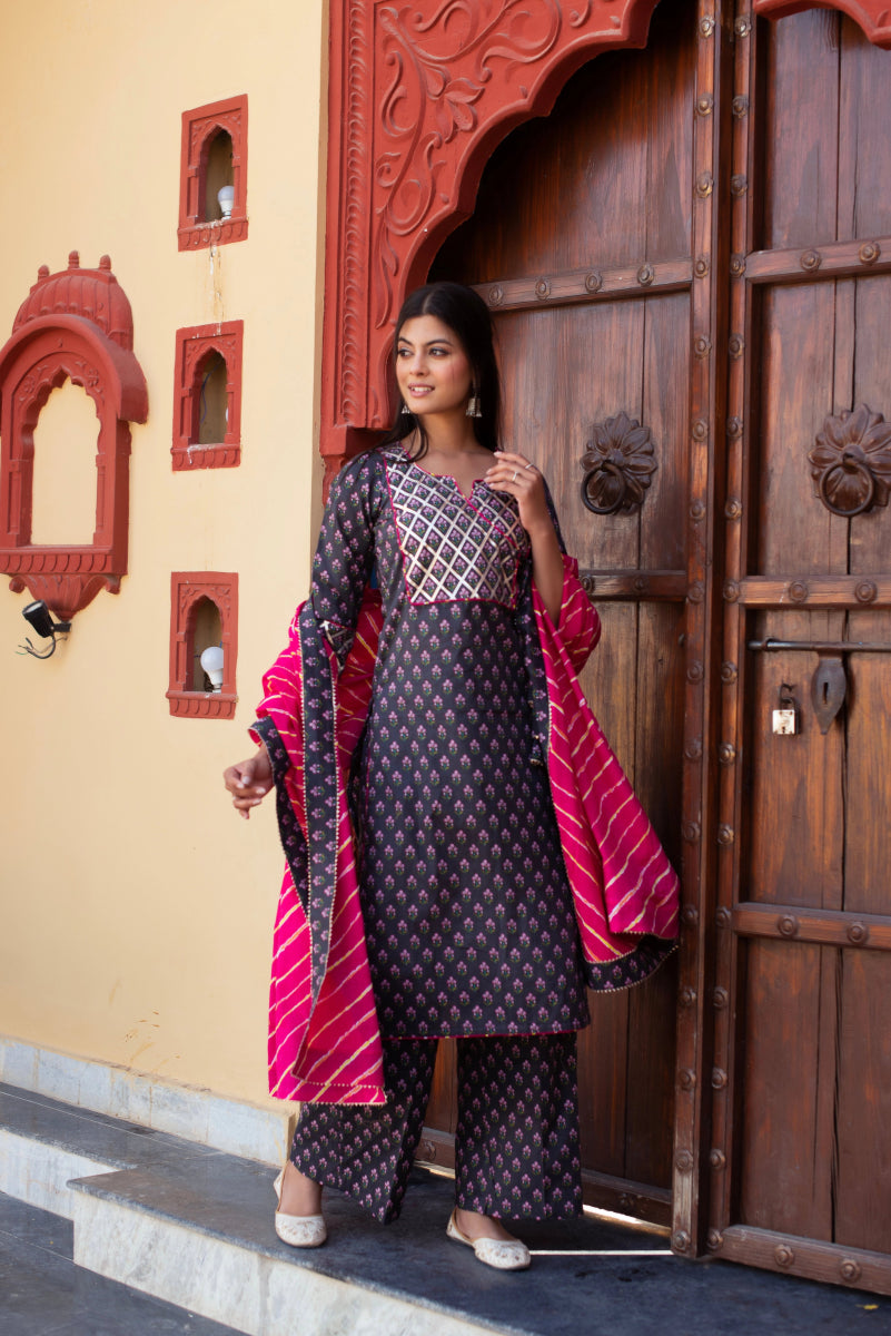 CHHIPA BAZAR GREY COTTON HAND BLOCK PRINT GOTA PATTI ANGRAKHA SUIT SET - Pomcha Jaipur