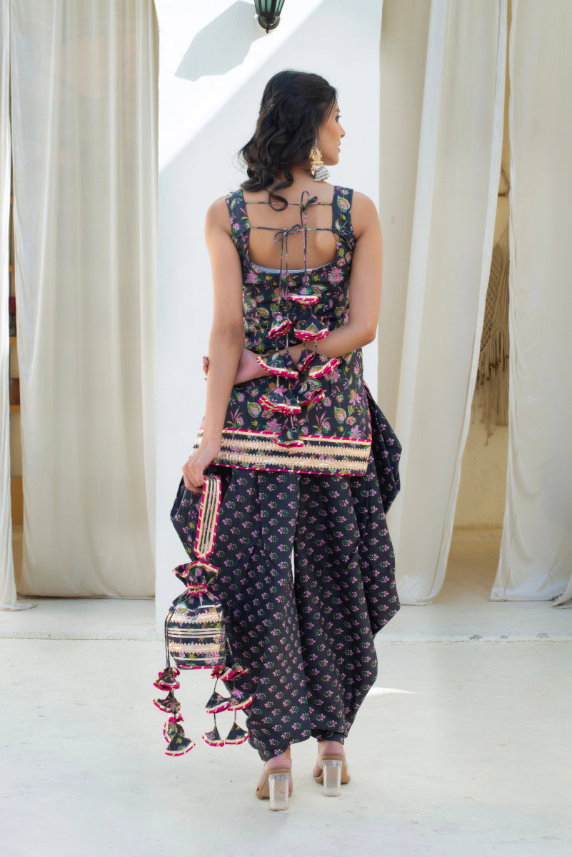 CHHIPA BAZAR GREY PRINTED COTTON GOTA PATTI KURTA DHOTI SET WITH SOFT NET DUPATTA - Pomcha Jaipur