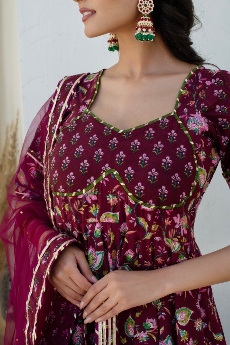 CHHIPA BAZAR HOOR PLUM COTTON GOTA PATTI ANARKALI WITH SOFT NET DUPATTA - Pomcha Jaipur