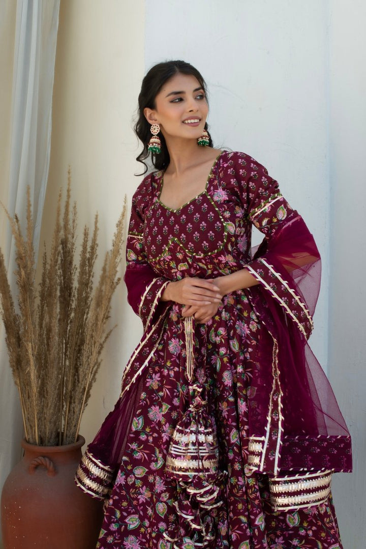 CHHIPA BAZAR HOOR PLUM COTTON GOTA PATTI ANARKALI WITH SOFT NET DUPATTA - Pomcha Jaipur