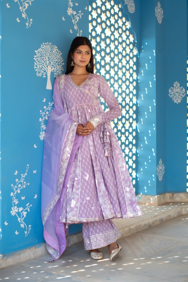 CHHIPA BAZAR LILAC COTTON HAND BLOCK GOTA PATTI ANGRAKHA SET - Pomcha Jaipur