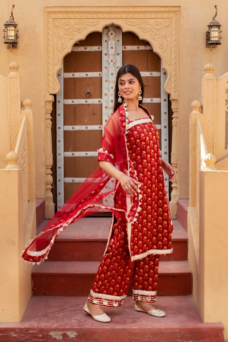 CHHIPA BAZAR MISHIKA RED COTTON HAND BLOCK GOTA PATTI SUIT SET WITH SOFT NET DUPATTA - Pomcha Jaipur