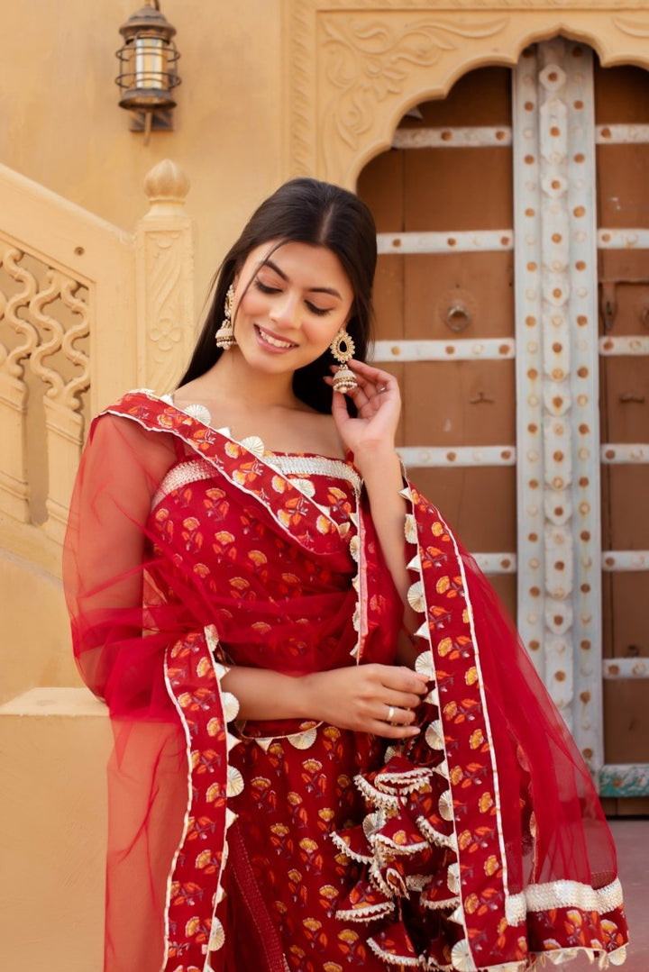 CHHIPA BAZAR MISHIKA RED COTTON HAND BLOCK GOTA PATTI SUIT SET WITH SOFT NET DUPATTA - Pomcha Jaipur