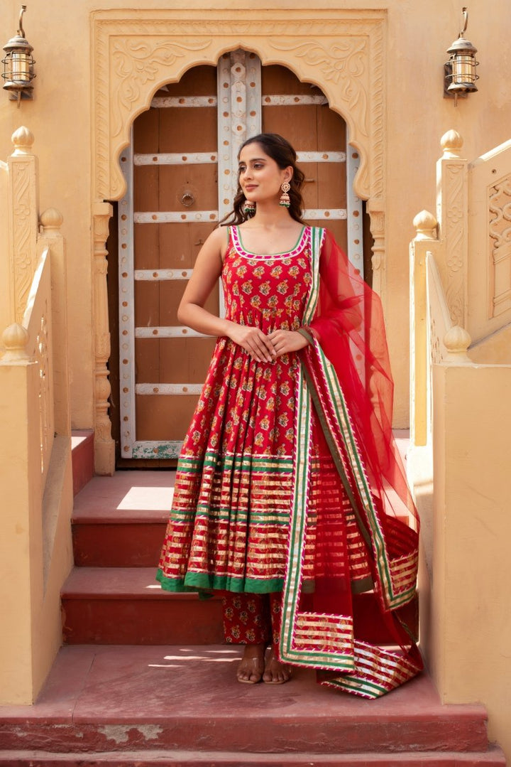 CHHIPA BAZAR PARI RED COTTON GOTA PATTI ANARKALI SET WITH SOFT NET DUPATTA - Pomcha Jaipur